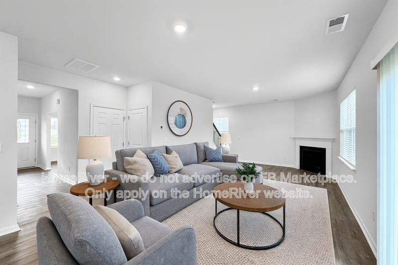 3680 Charles St Nw - Photo 3 of 30