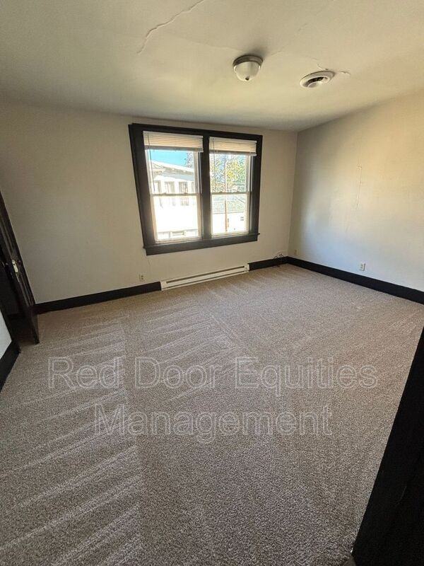 508 N Columbus St #2 - Photo 3 of 7