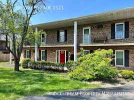 featured image of 7127 North Springboro Pike #2