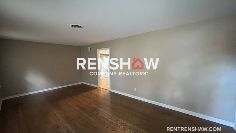 3641 Gillie St - Photo 5 of 17