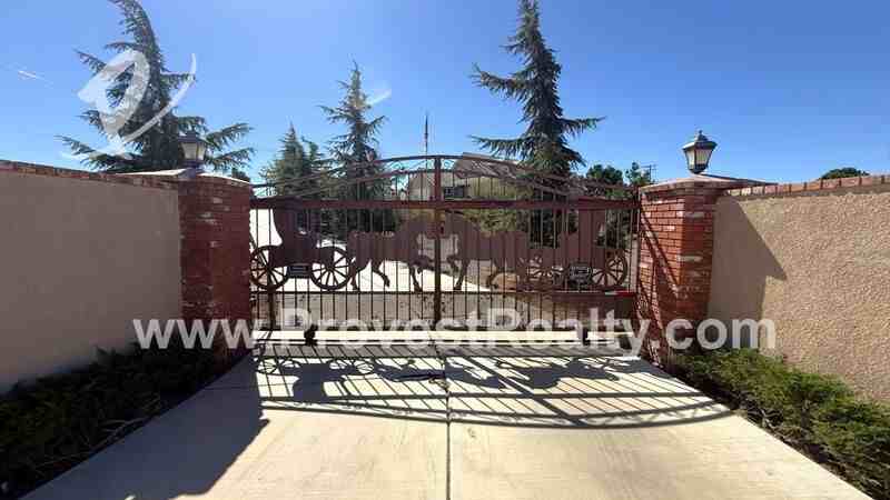 10281 Whitehaven St - Photo 2 of 37