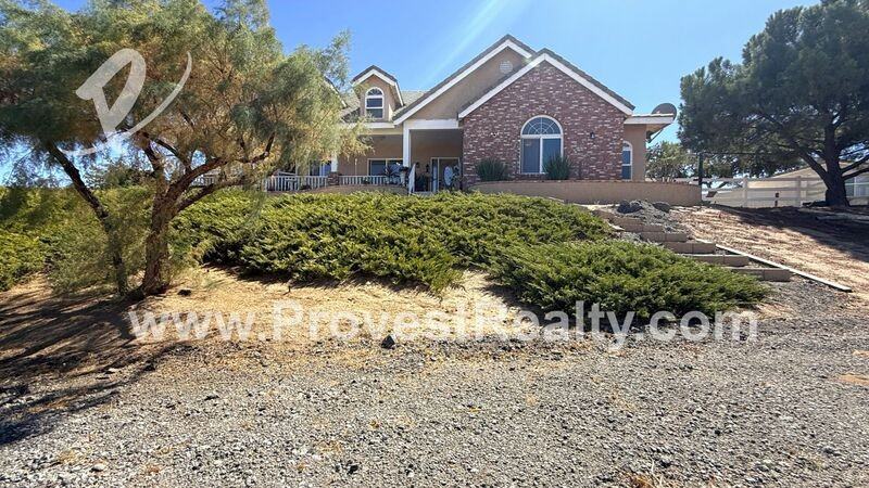 10281 Whitehaven St - Photo 5 of 37