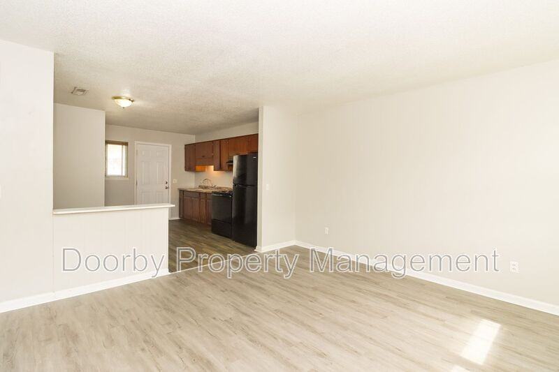 6413 Basswood Lane - Photo 2 of 15