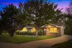 featured image of 1322 Frisco Street