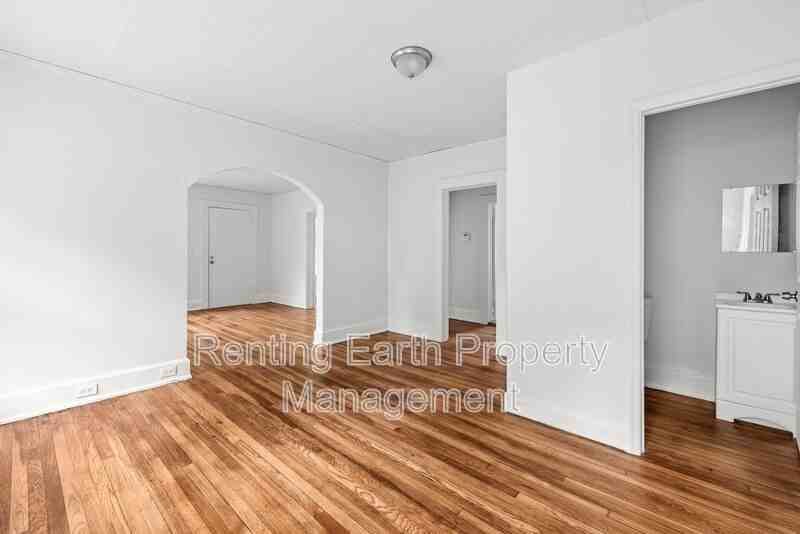 5316 Court I - Photo 6 of 19