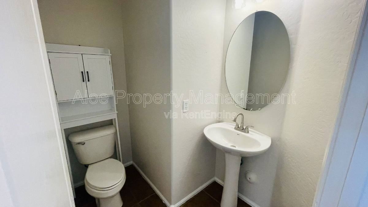 40304 W Hayden Dr - Photo 3 of 10