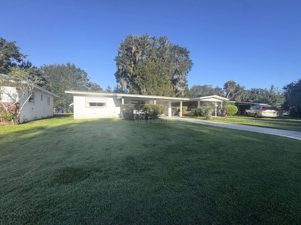 408 New York Ave - Photo 2 of 10