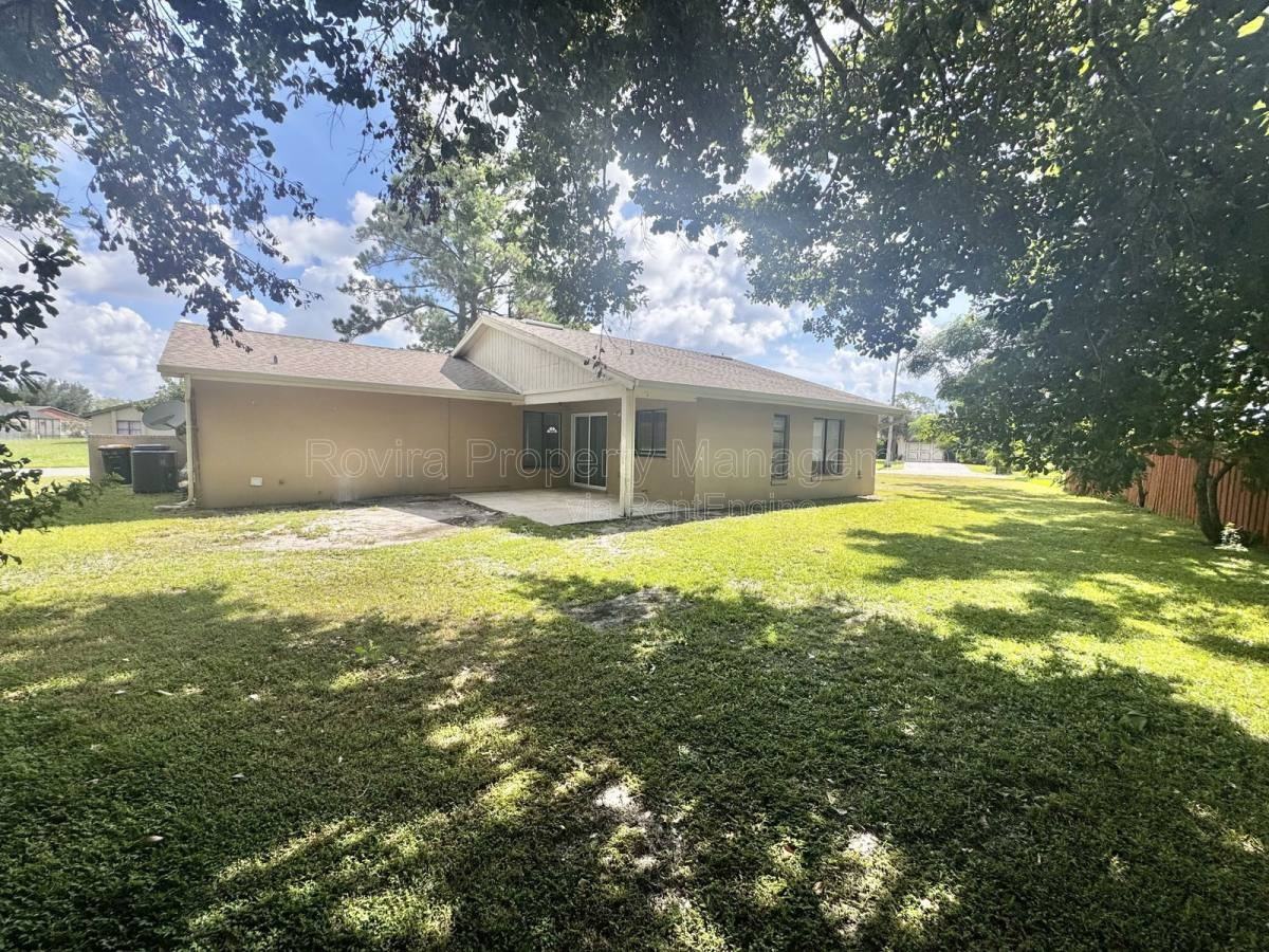 708 Green Ct - Photo 2 of 10