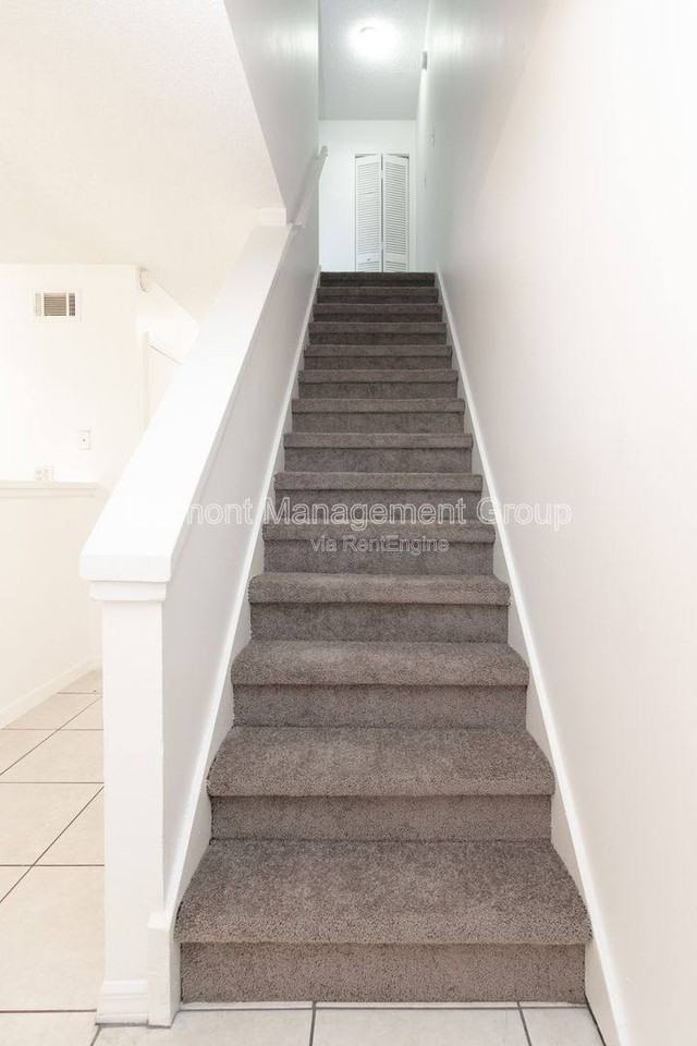 5537 Decatur St - Photo 5 of 10