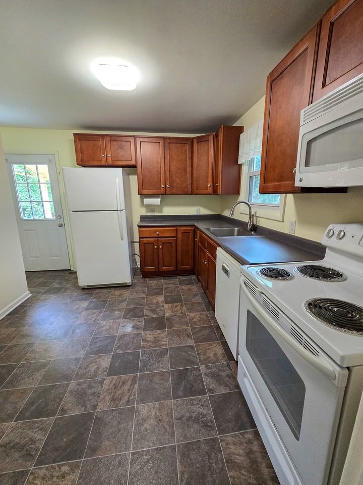 912 Dixie Trail - Photo 7 of 30