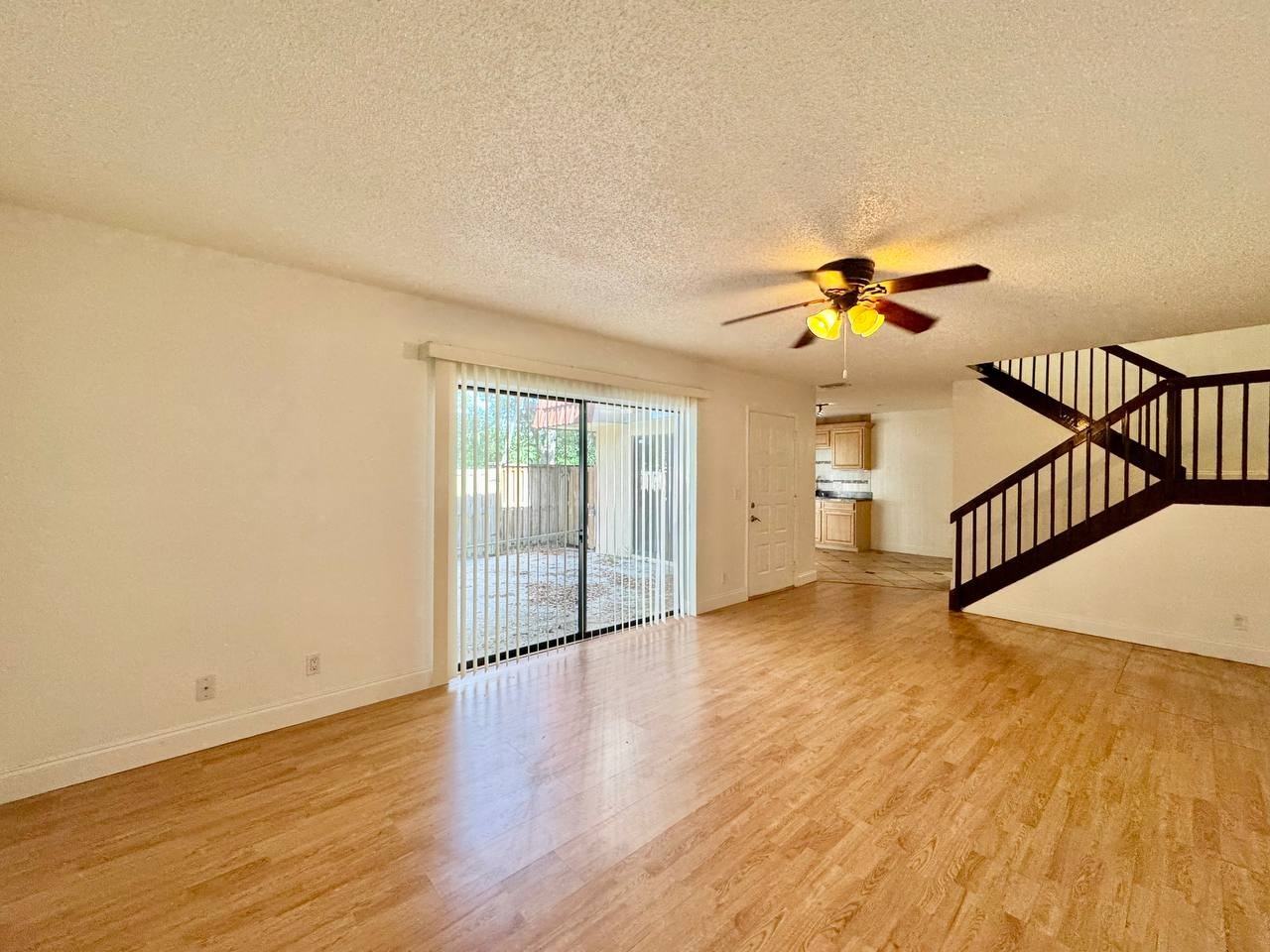 2636 10th Ct - Photo 7 of 24