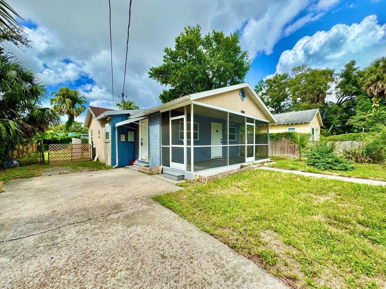 8606 North 9th Street - Photo 3 of 24