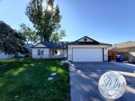 featured image of 2544 Alderwood Ave