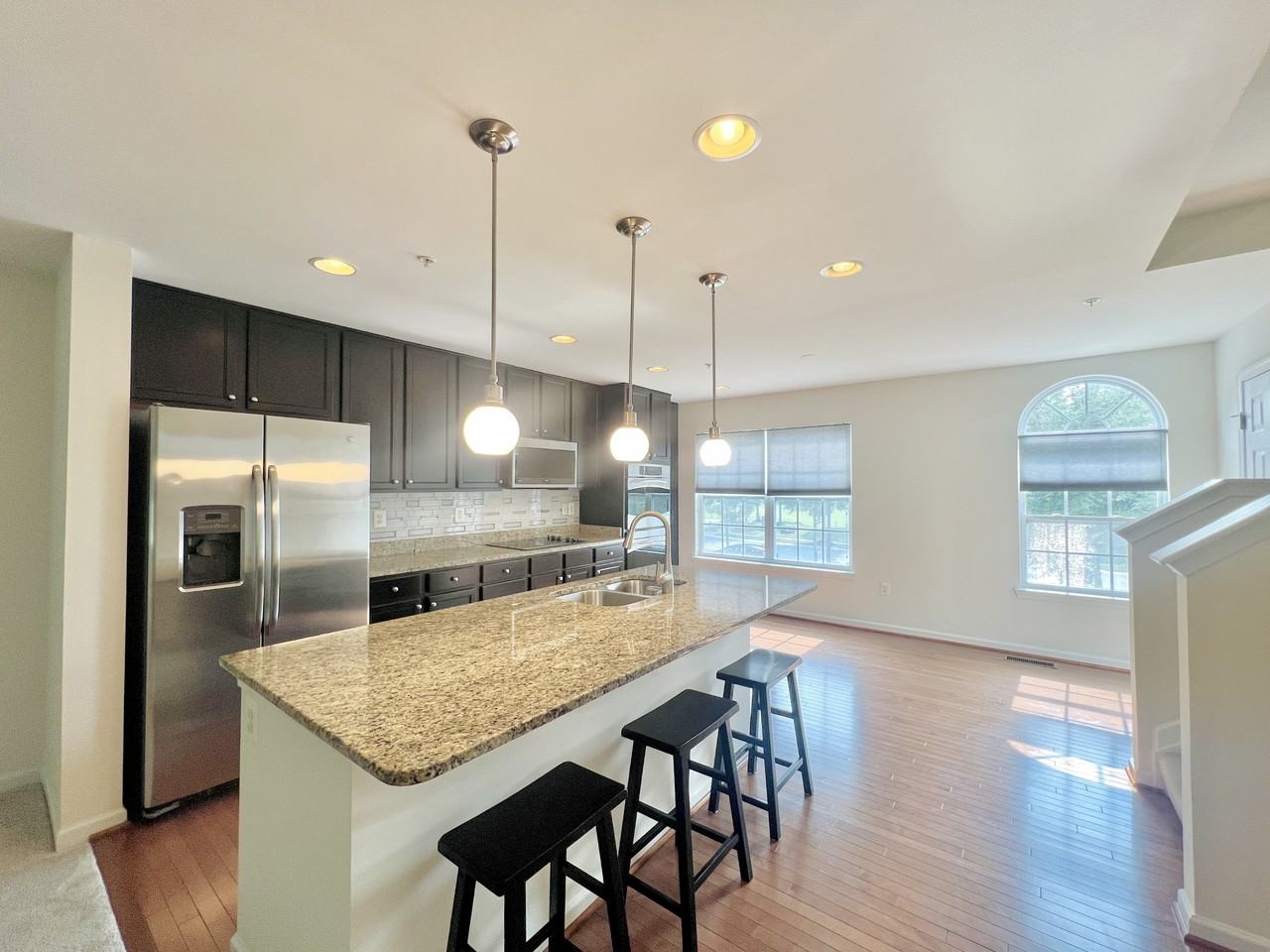 11620 Amaralles Dr - Photo 6 of 17