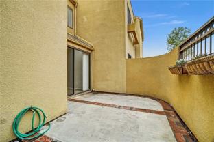 25712 Le Parc - Photo 1 of 1