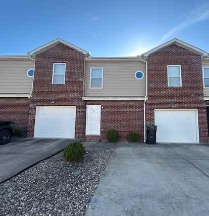 2472 Main St - Photo 2 of 14