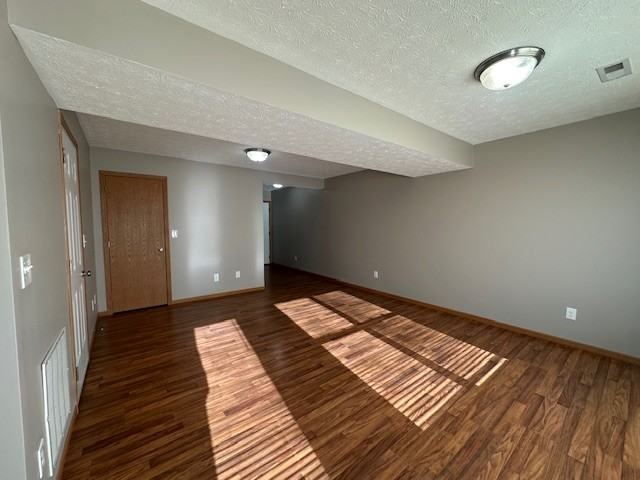 2472 Main St - Photo 4 of 14