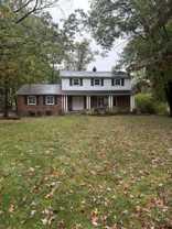 9237 White Oaks Cir - Photo 1 of 1