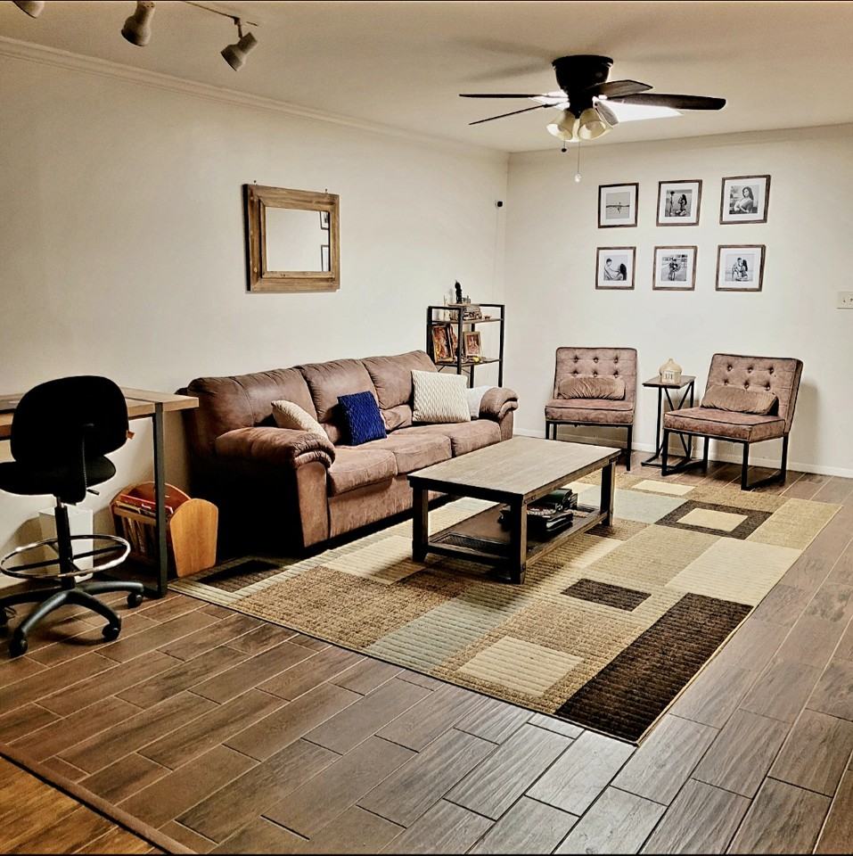 1719 Brazo Cir - Photo 2 of 12