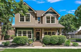 featured image of 998 E Shadow Creek Ln #NA