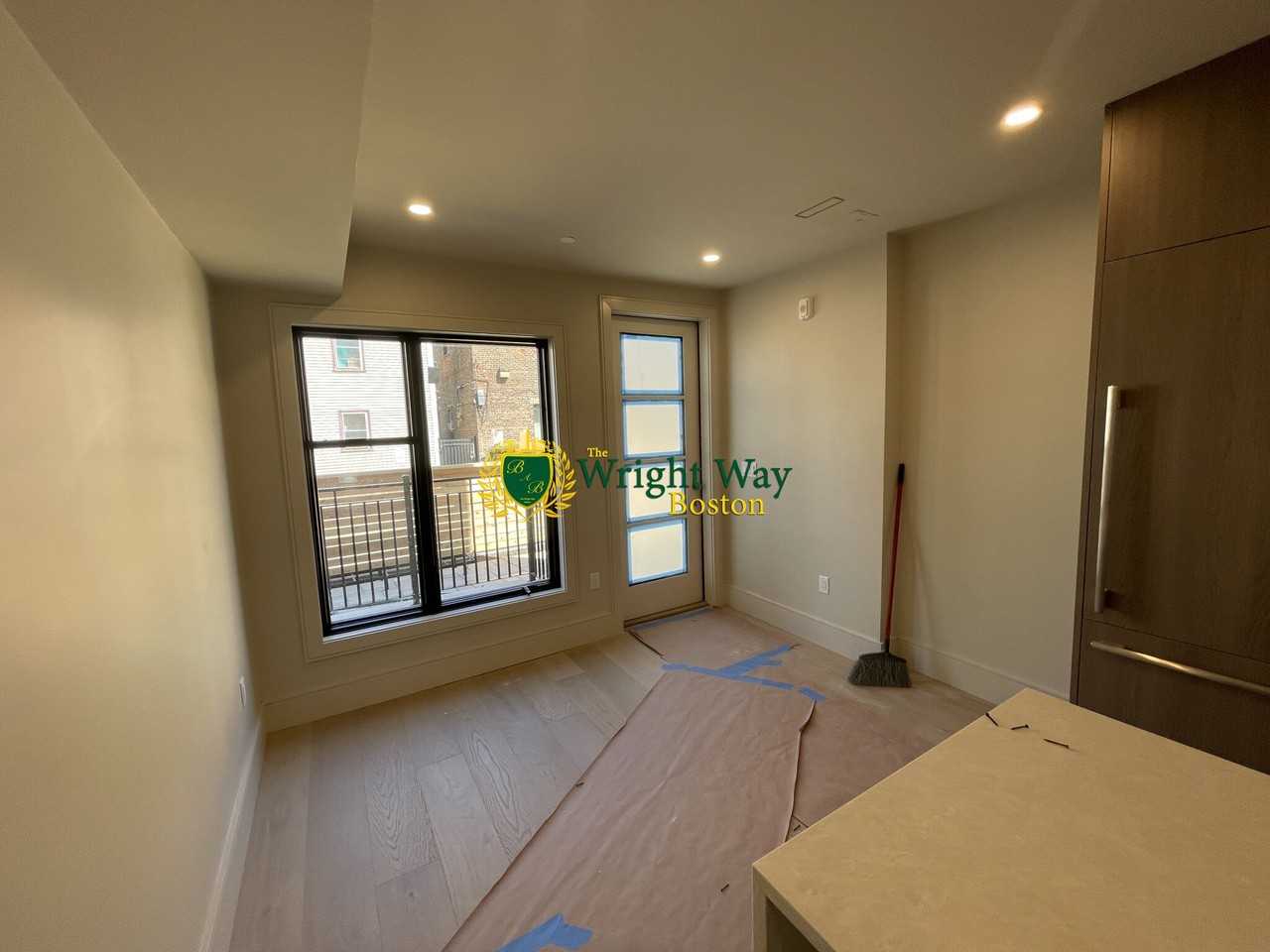 303 Franklin St #2DW - Photo 4 of 11