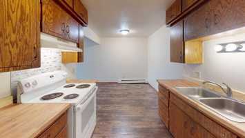 featured image of 1027 N 12th St #23