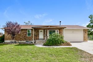 featured image of 8487 S Mckenzie Ln