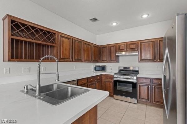 5716 Athinas Street - Photo 3 of 34