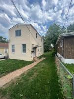 featured image of 115 W Cartwright Ave