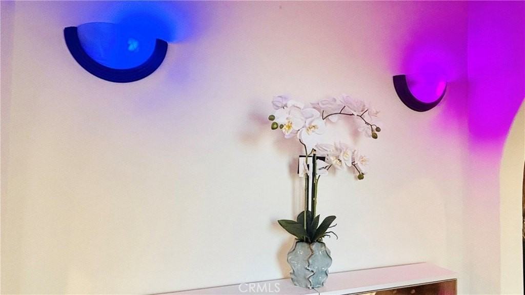 207 S El Molino St - Photo 5 of 24