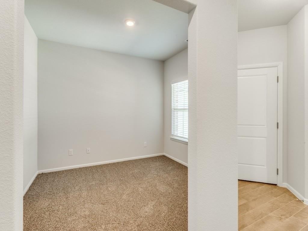 8524 Big Apple Dr - Photo 2 of 12