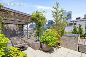 featured image of 15 Renwick St #PH2