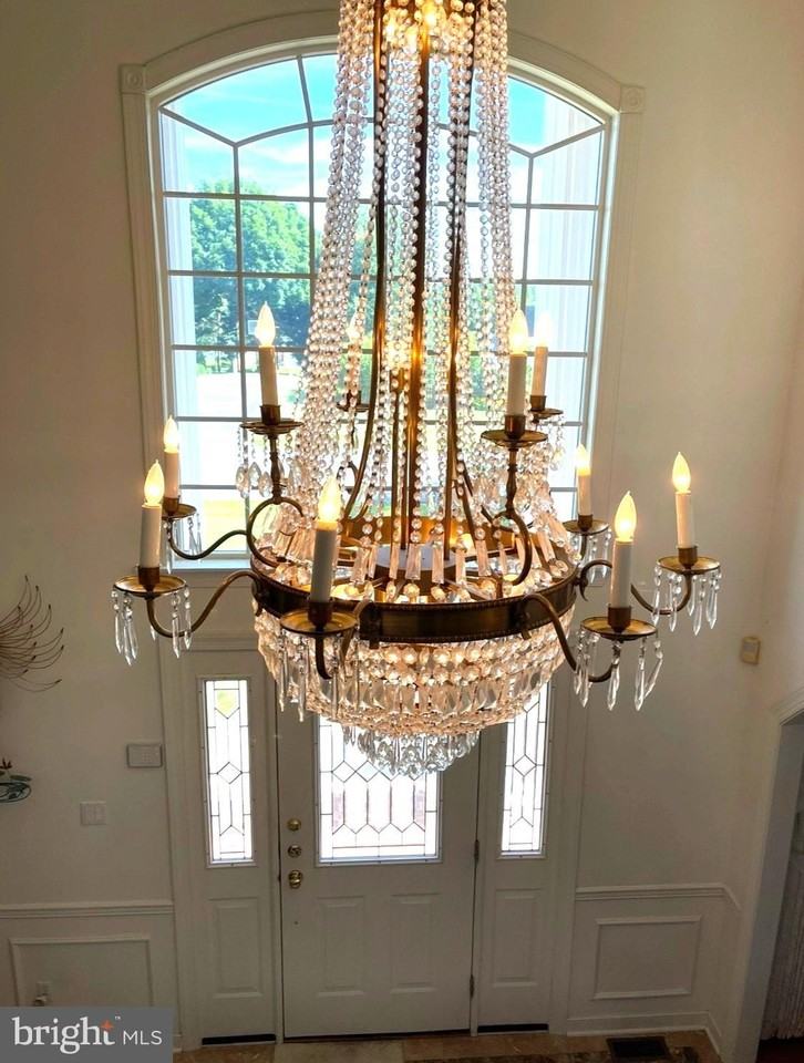 18806 Fountain Ter - Photo 3 of 50