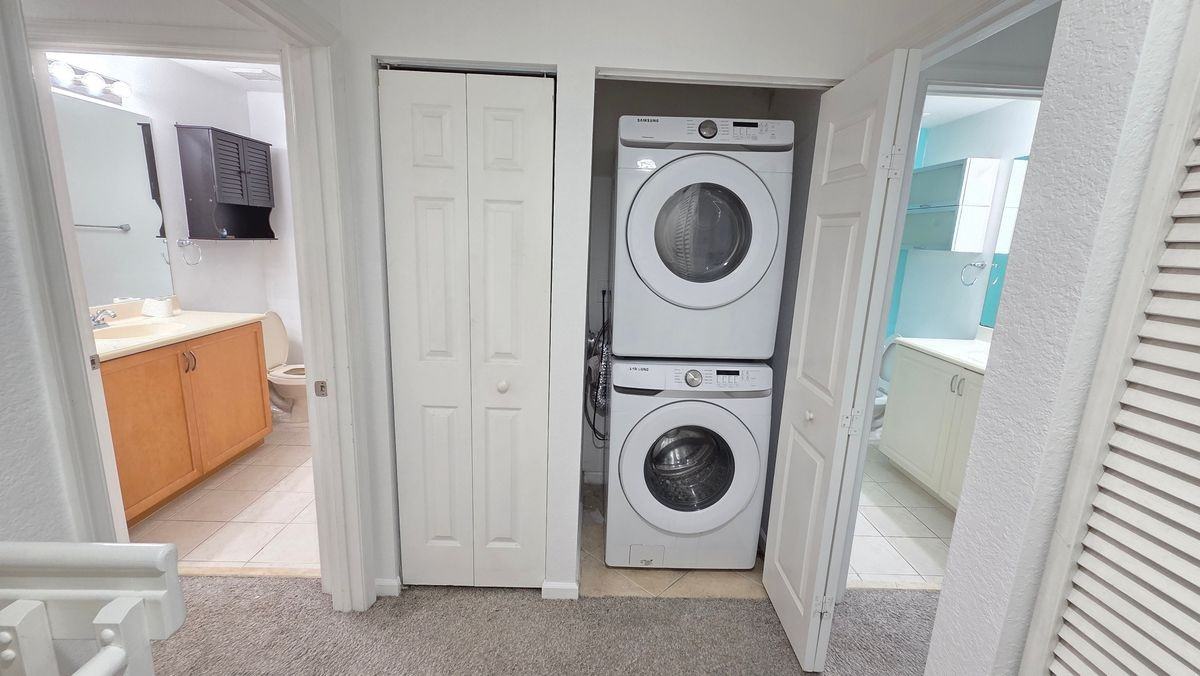 4605 Sw 75th Way - Photo 3 of 3