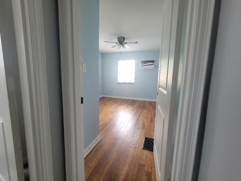 215 Ryburn Avenue #1 - Photo 7 of 9