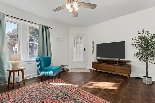 4147 Haven St - Photo 2 of 10