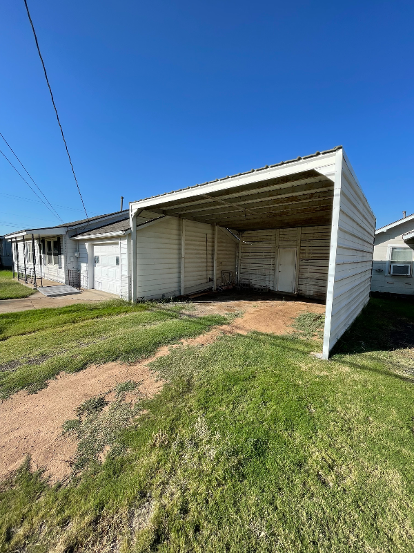 5609 Irwin Rd #MAIN - Photo 2 of 48