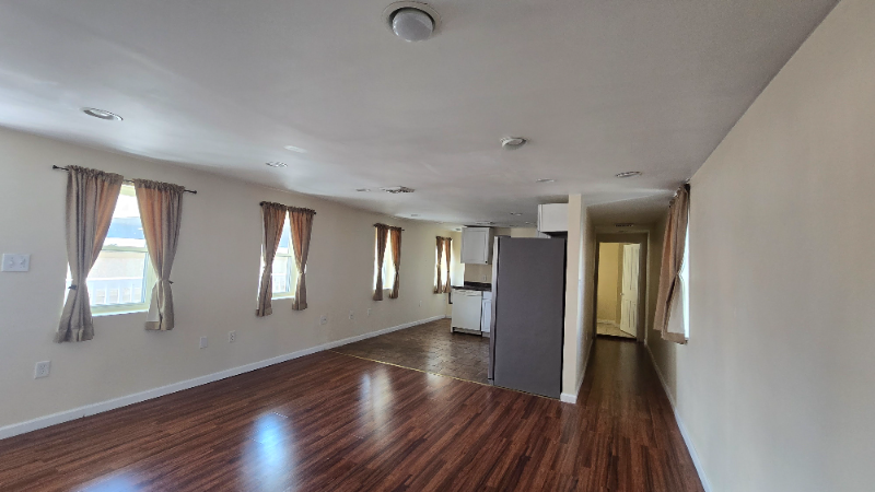 244 N Water St #2ndFL - Photo 2 of 10