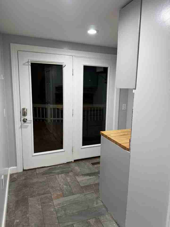 1122 Pawtucket Ave #1122 - Photo 2 of 22