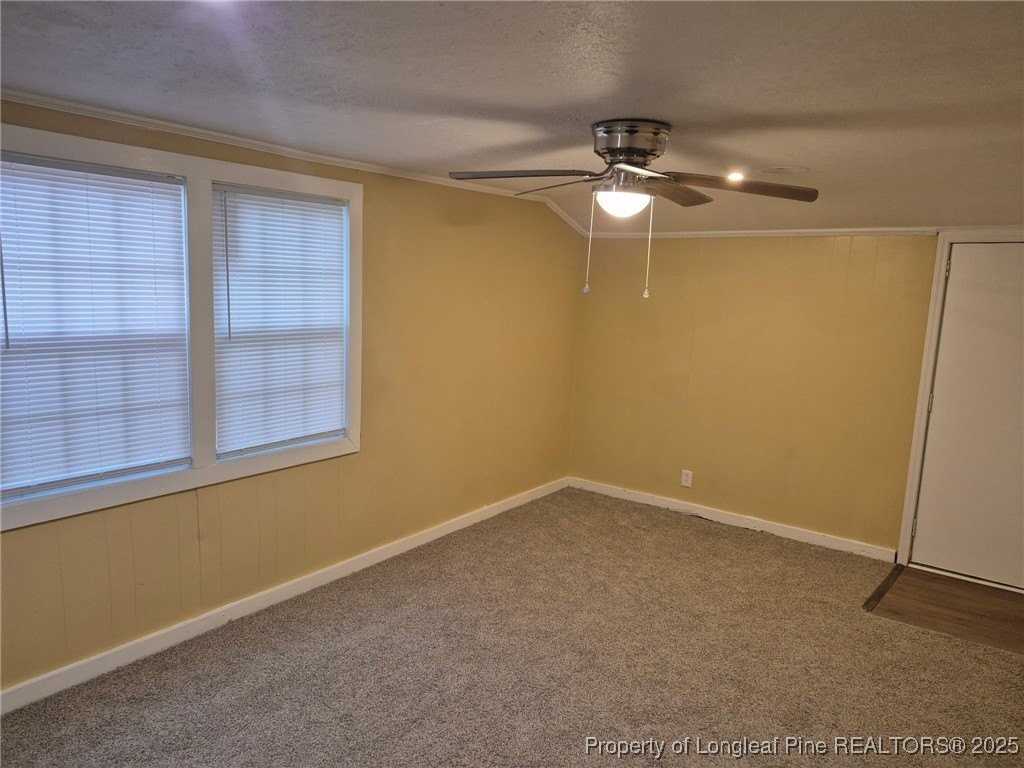 2022 Newark Ave - Photo 7 of 9