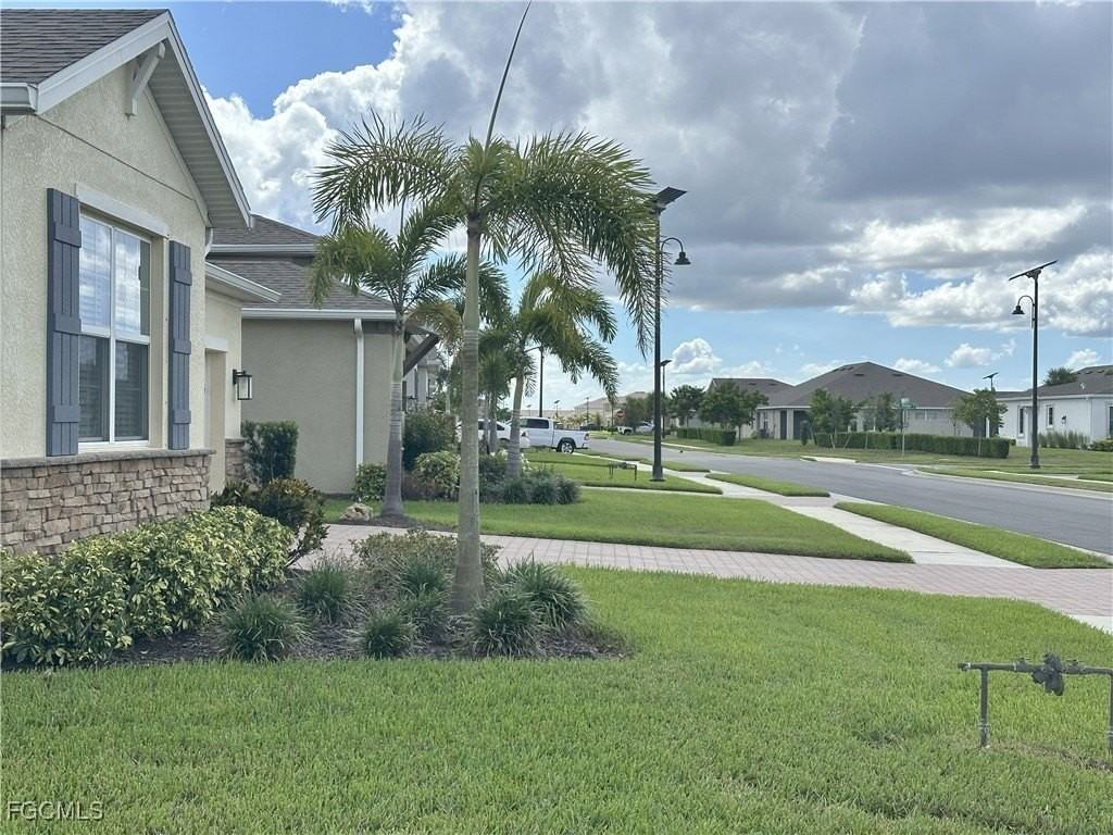 1401 Remington Trace Dr - Photo 3 of 46