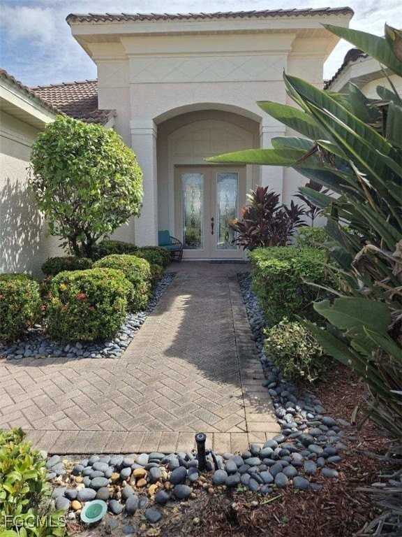 9129 Links Dr - Photo 2 of 44