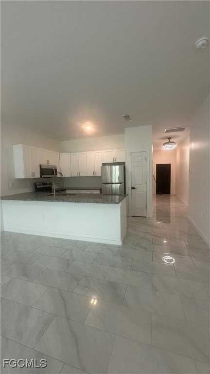 4734 22nd St Sw - Photo 5 of 10