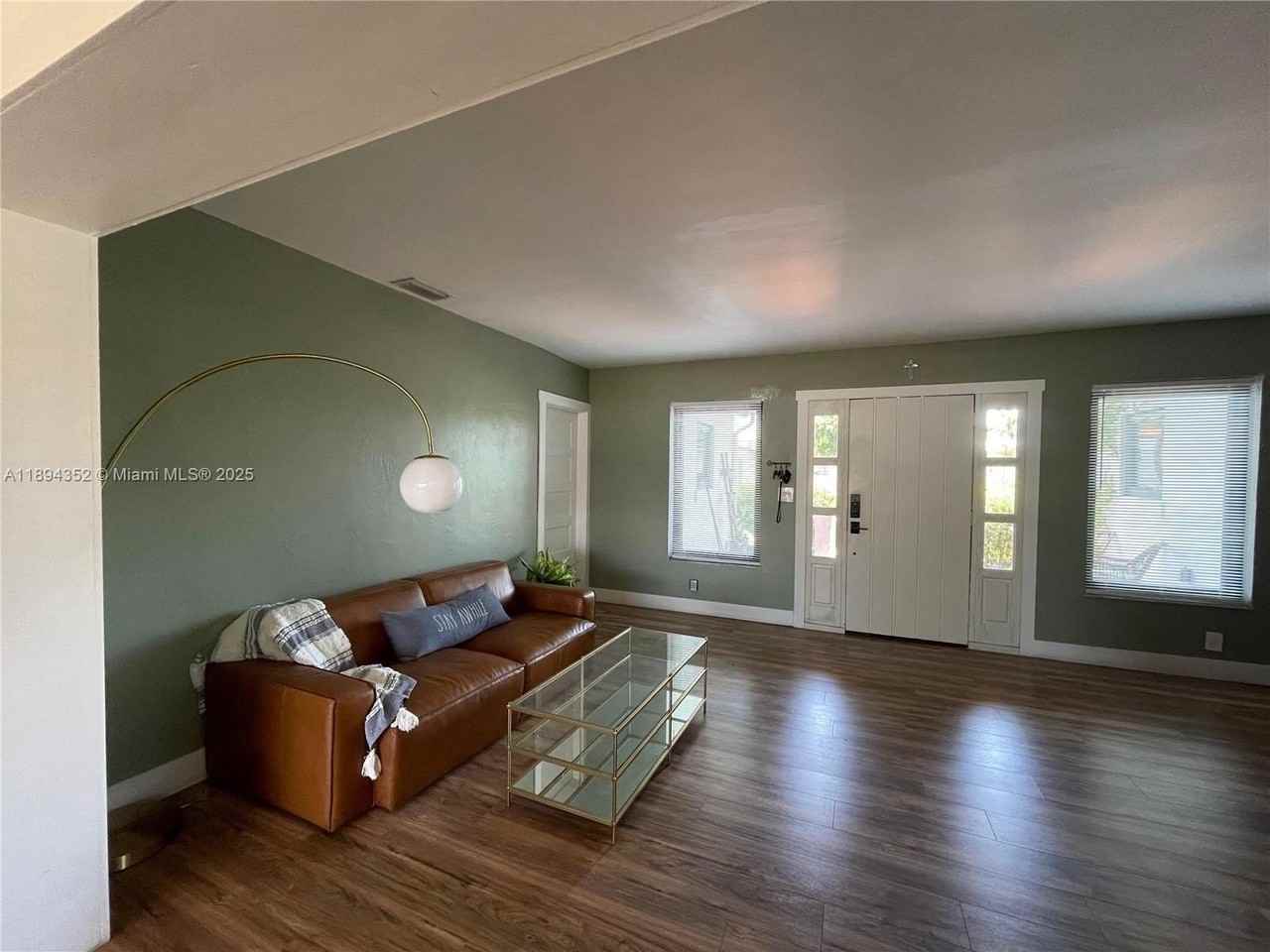 8301 Sw 27th Ter - Photo 7 of 27