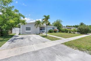 3301 Nw 42nd St - Photo 1 of 1