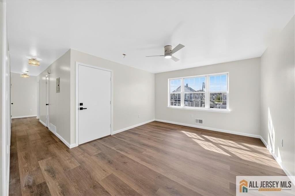 19 Harris St - Photo 2 of 19