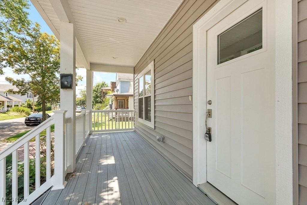 5904 Wakefield Ave - Photo 2 of 25