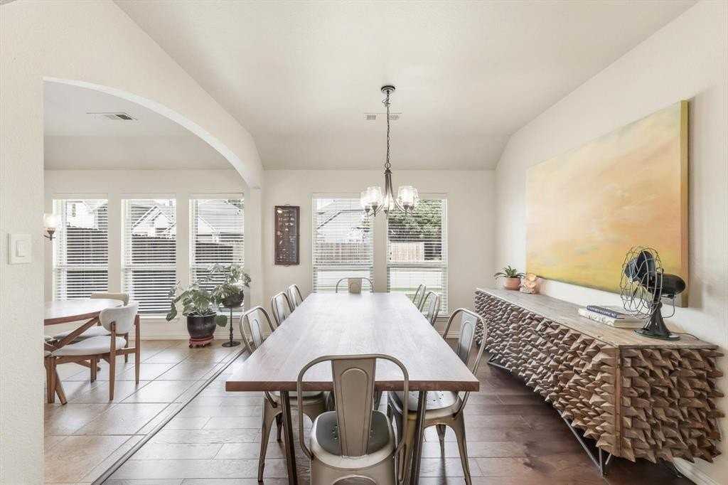 8633 Running River Ln - Photo 3 of 38