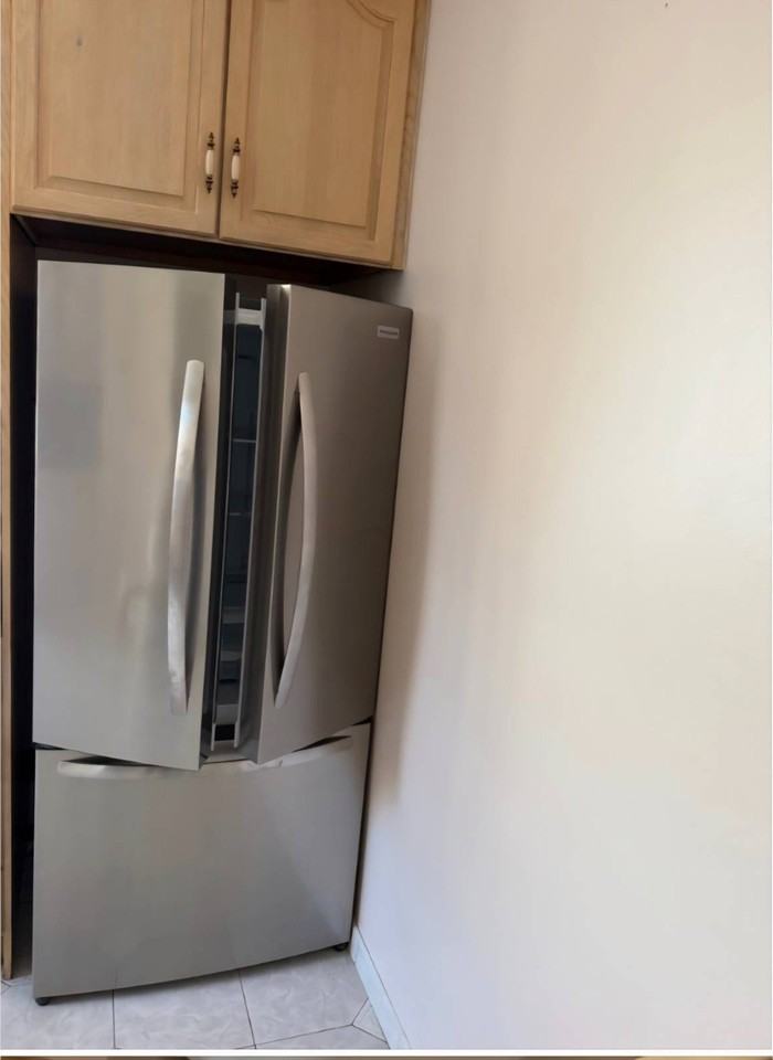 234 Vredenburgh Ave - Photo 2 of 6