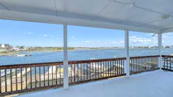 featured image of 6713 Monmouth Ave